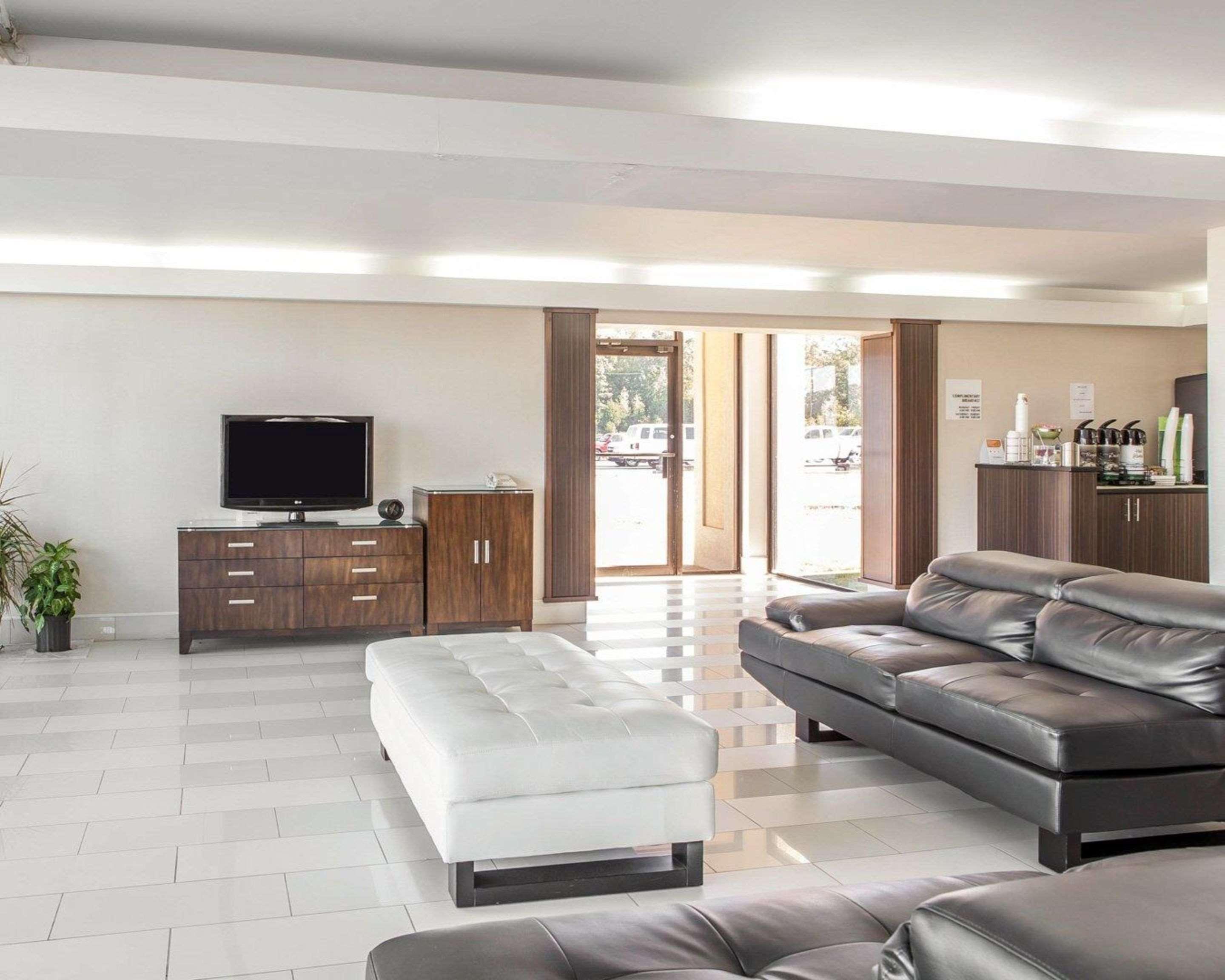Quality Inn & Suites Jasper Εξωτερικό φωτογραφία