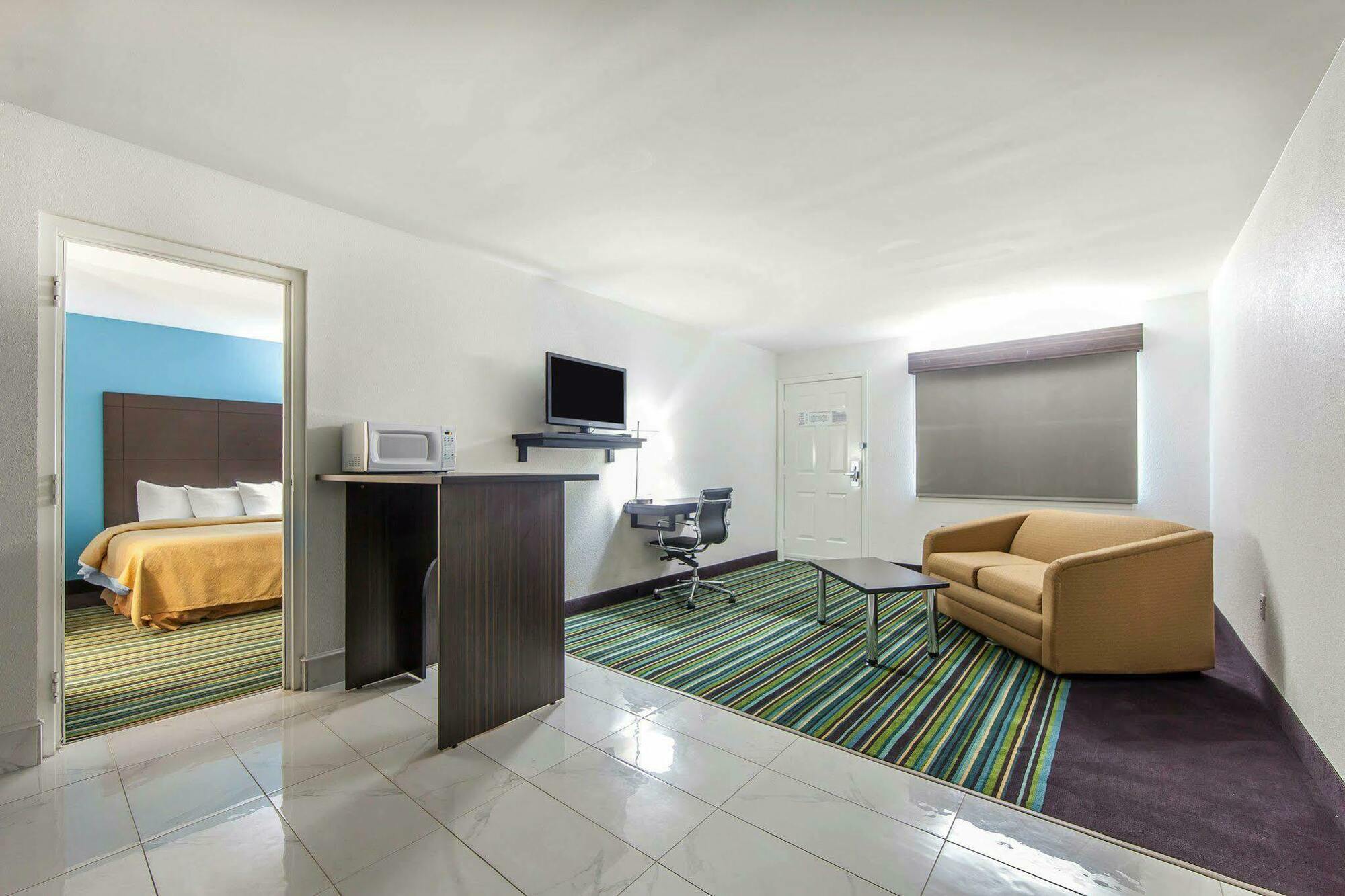 Quality Inn & Suites Jasper Εξωτερικό φωτογραφία